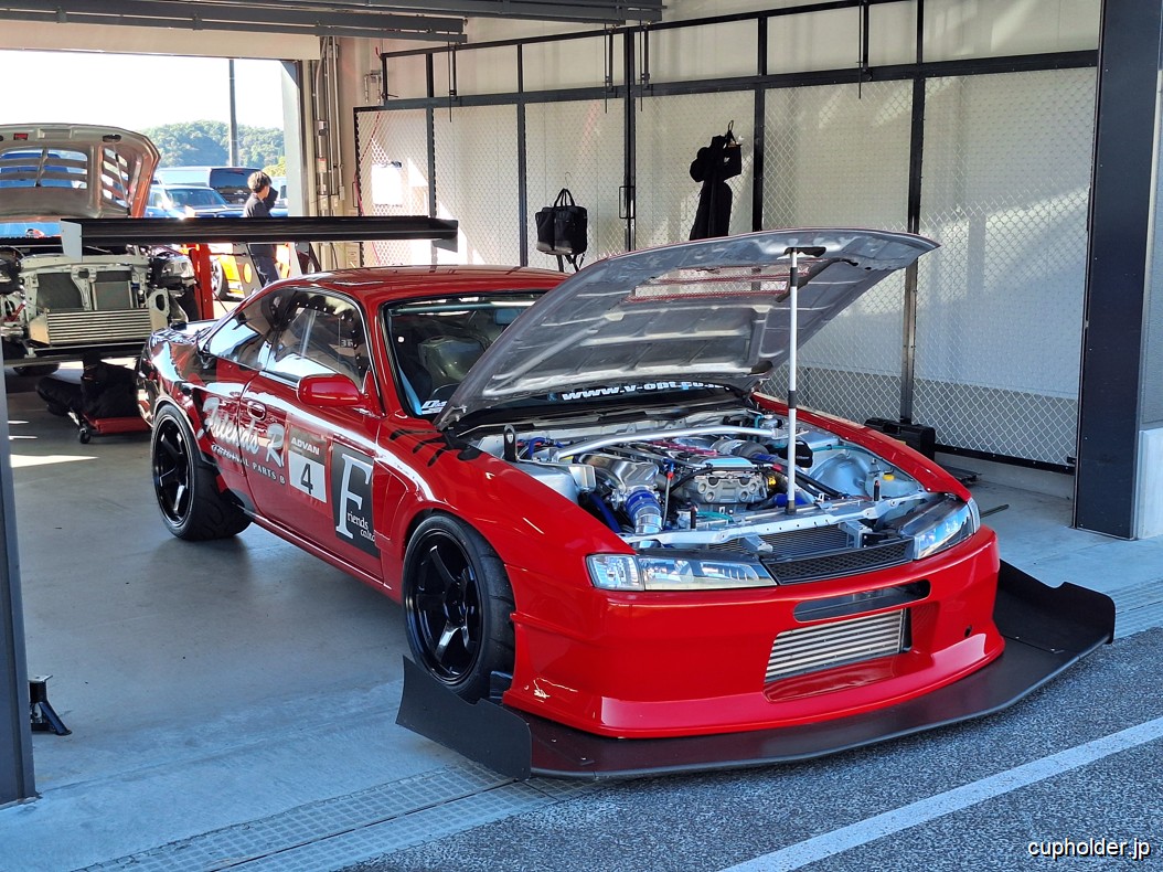 https://cupholder.jp/wp-content/uploads/2024/12/S14-Friends-Racing-1.jpg