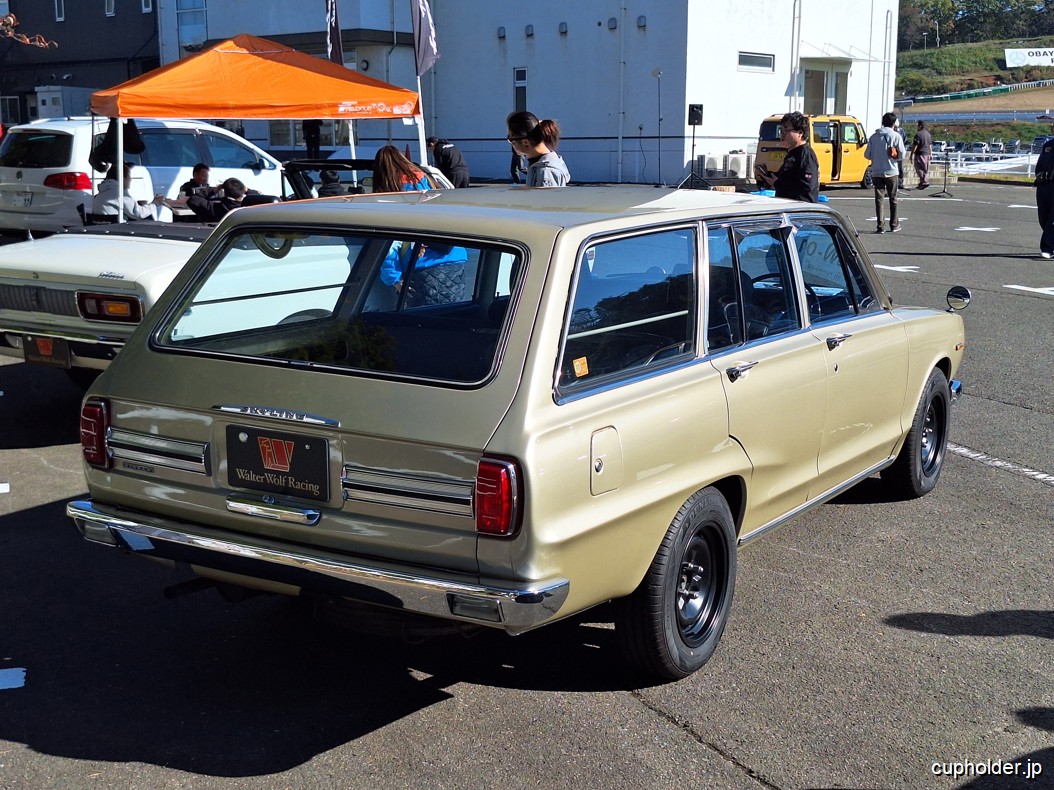 https://cupholder.jp/wp-content/uploads/2025/01/C10-skyline-van-hakosuka-5.jpg