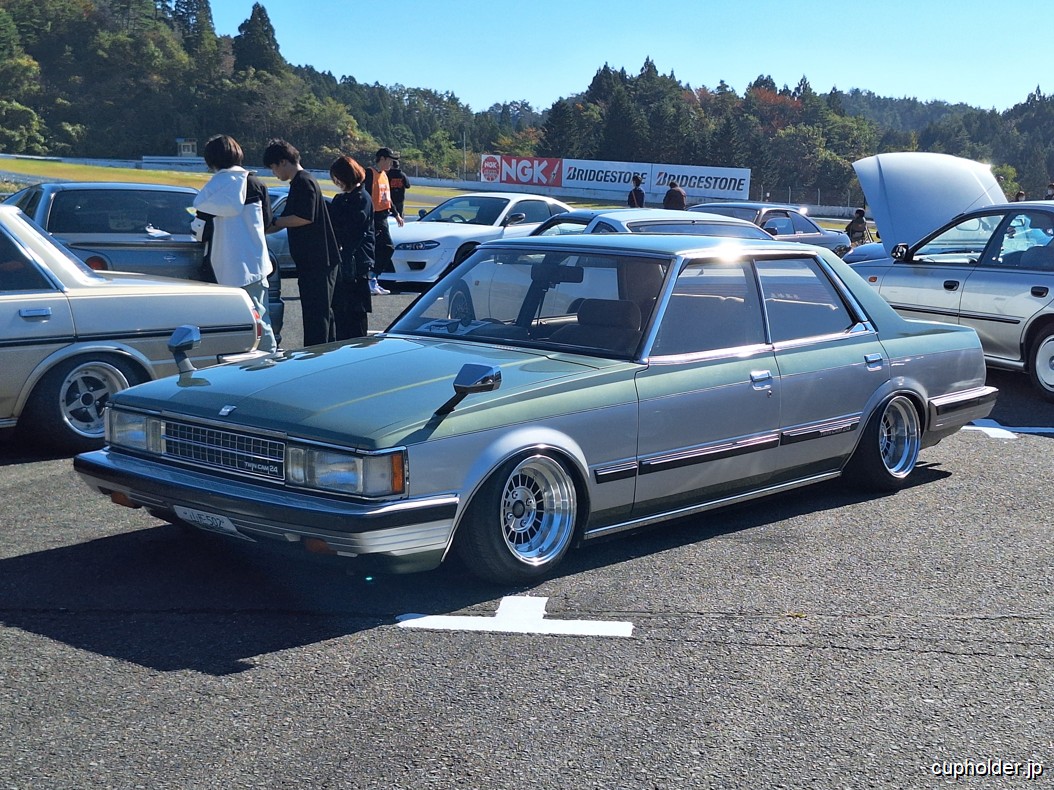 https://cupholder.jp/wp-content/uploads/2025/01/GX61Cresta-1.jpg