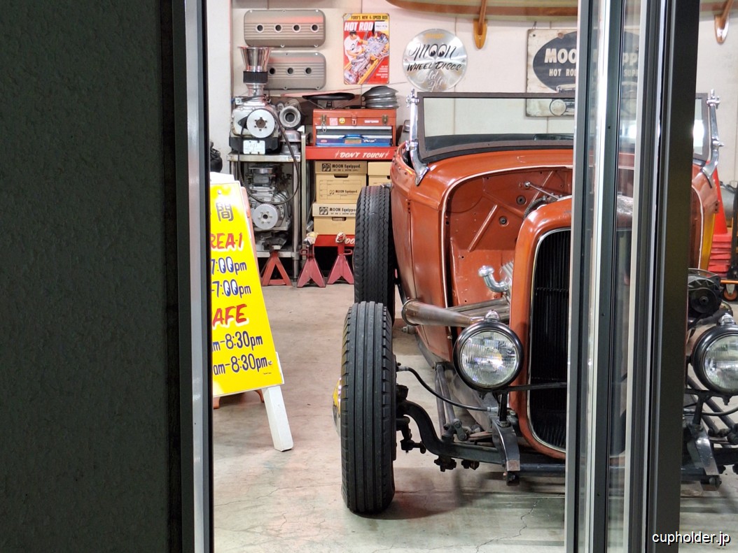 https://cupholder.jp/wp-content/uploads/2025/04/Moon-32-roadster-4.jpg