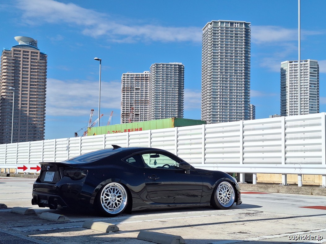 https://cupholder.jp/wp-content/uploads/2025/05/Tatsumi-2024-1.jpg