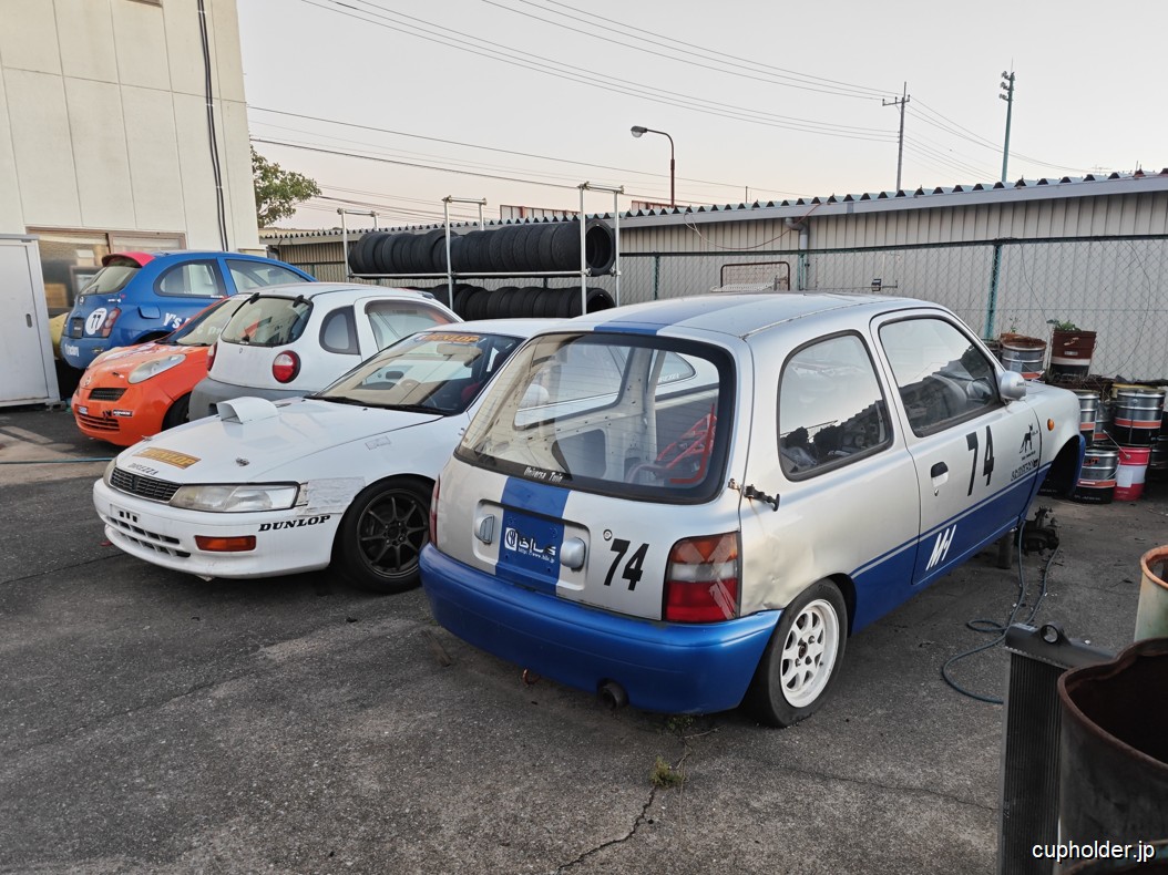 https://cupholder.jp/wp-content/uploads/2025/05/Universal-Twin-garage-11.jpg