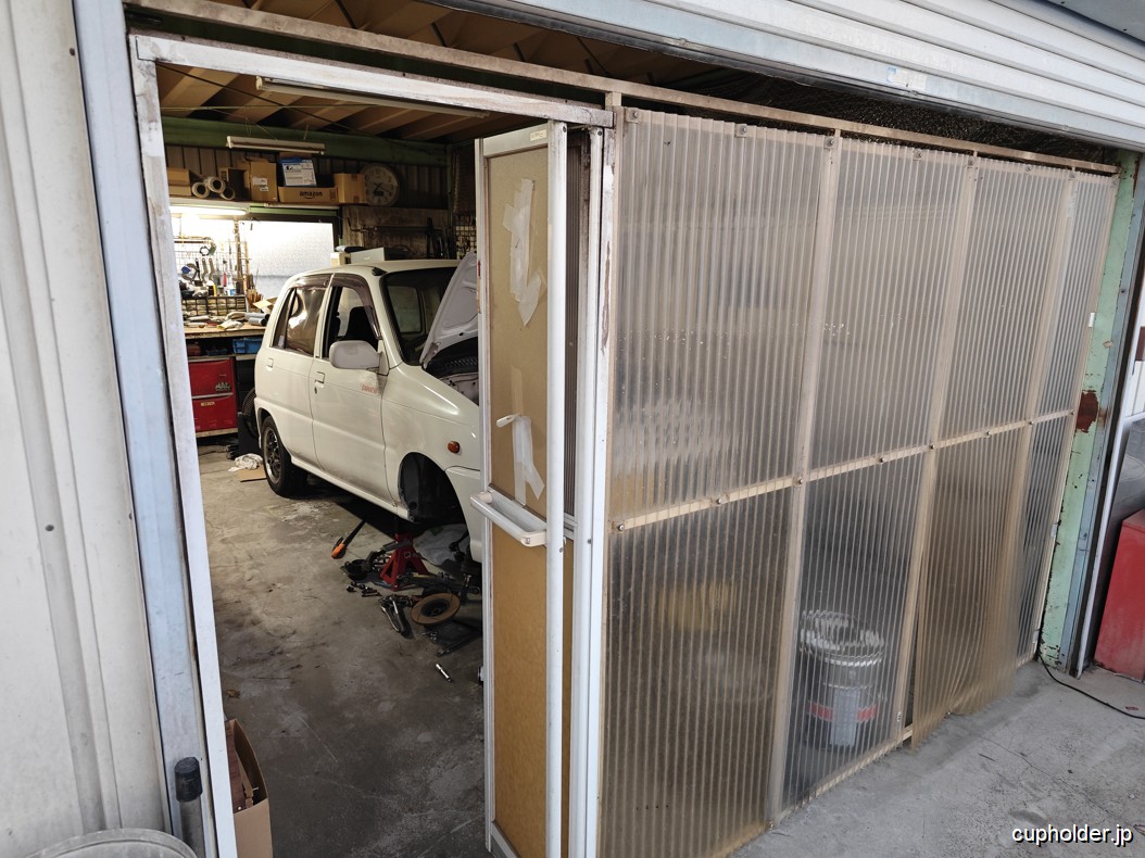 https://cupholder.jp/wp-content/uploads/2025/05/Universal-Twin-garage65.jpg
