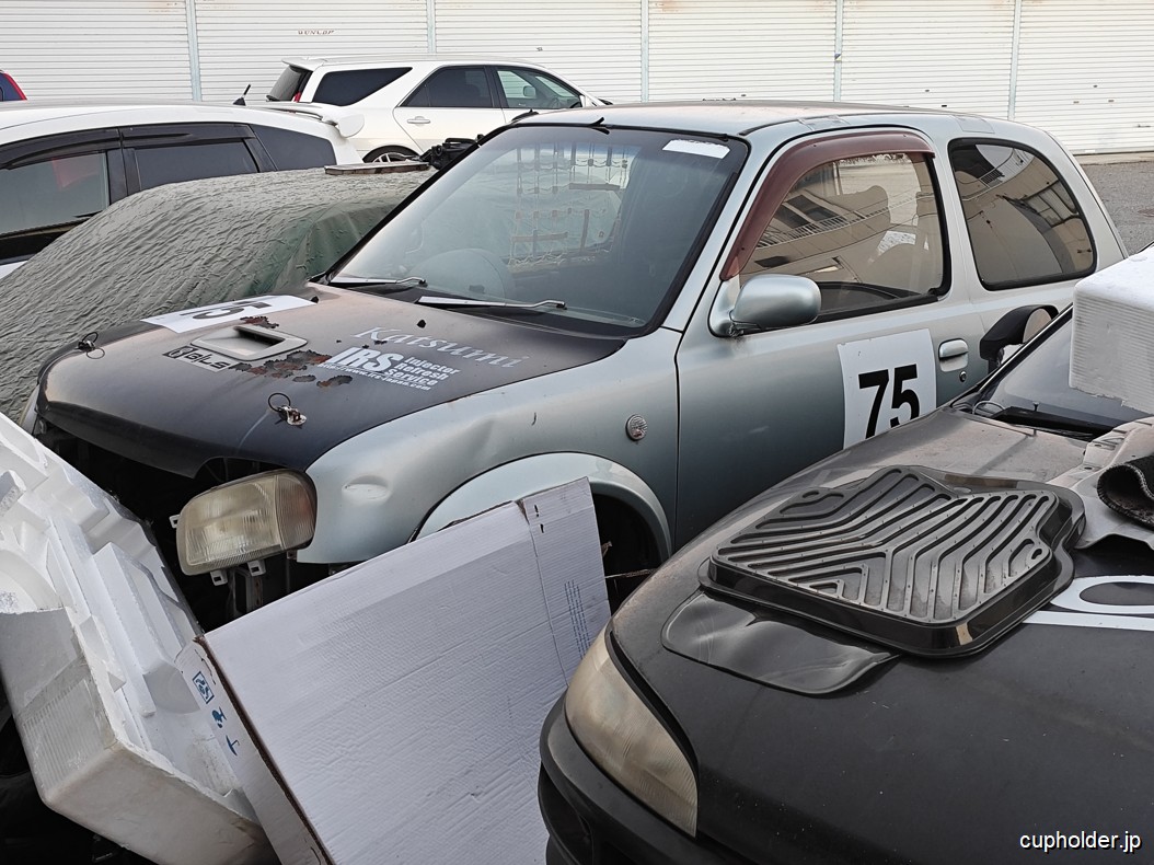 https://cupholder.jp/wp-content/uploads/2025/05/Universal-Twin-garage-8.jpg