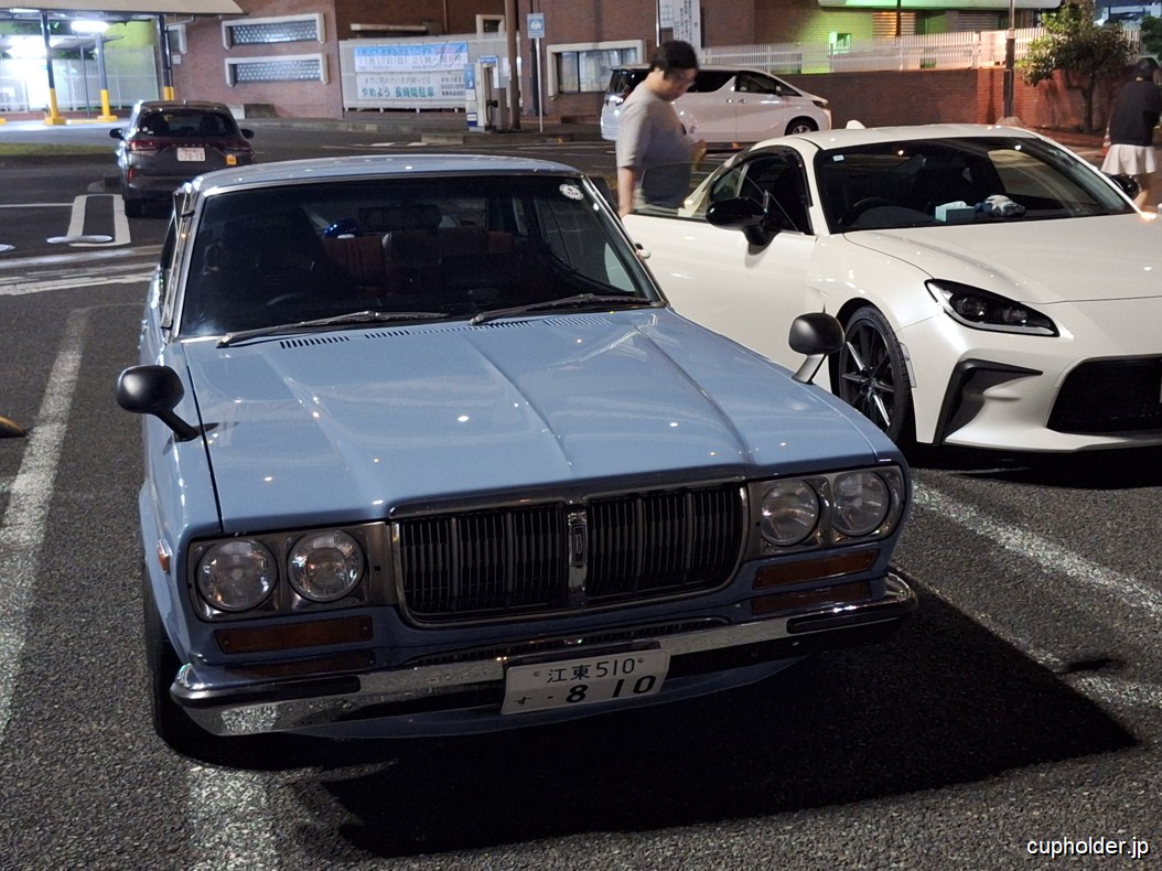 https://cupholder.jp/wp-content/uploads/2025/06/Daikoku-PA-Kyusha-12.jpg