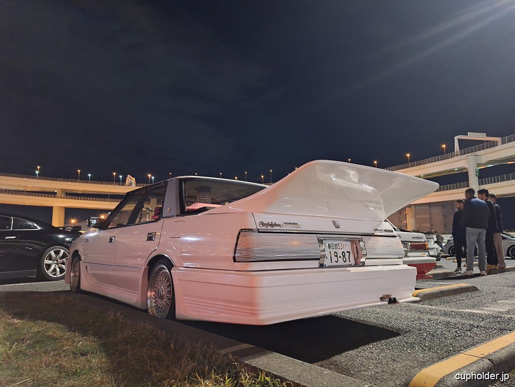 https://cupholder.jp/wp-content/uploads/2025/06/Daikoku-PA-Kyusha-14.jpg
