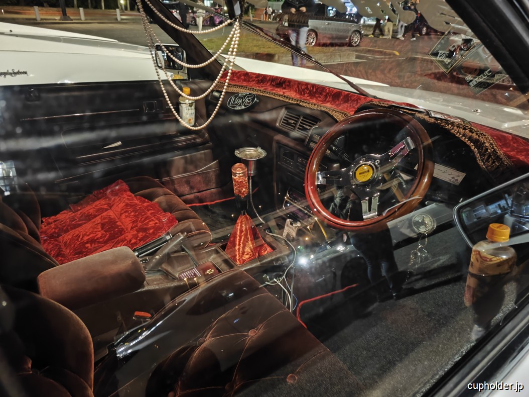 https://cupholder.jp/wp-content/uploads/2025/06/Daikoku-PA-Kyusha-17.jpg
