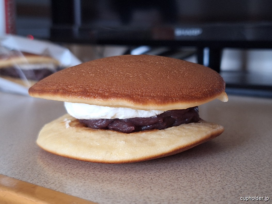 https://cupholder.jp/wp-content/uploads/2025/06/Dorayaki-3.jpg