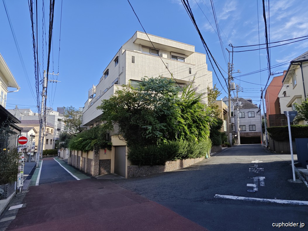 https://cupholder.jp/wp-content/uploads/2025/06/Prochajda-no-6.jpg
