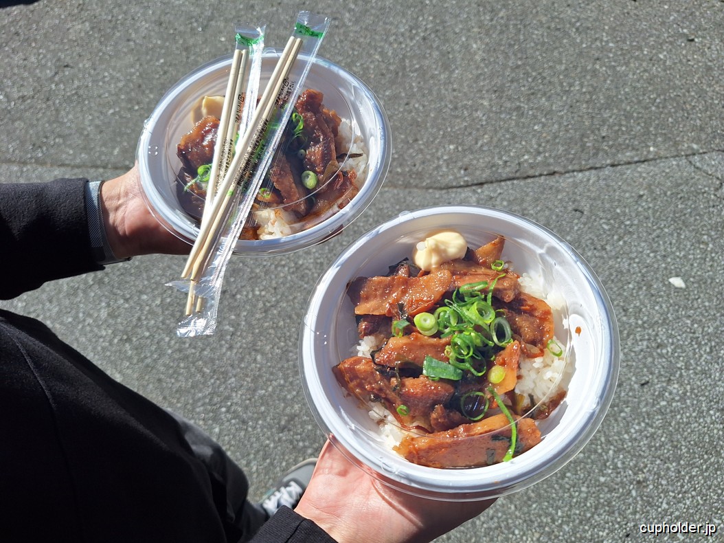 https://cupholder.jp/wp-content/uploads/2025/07/Butatoro-donburi-3.jpg