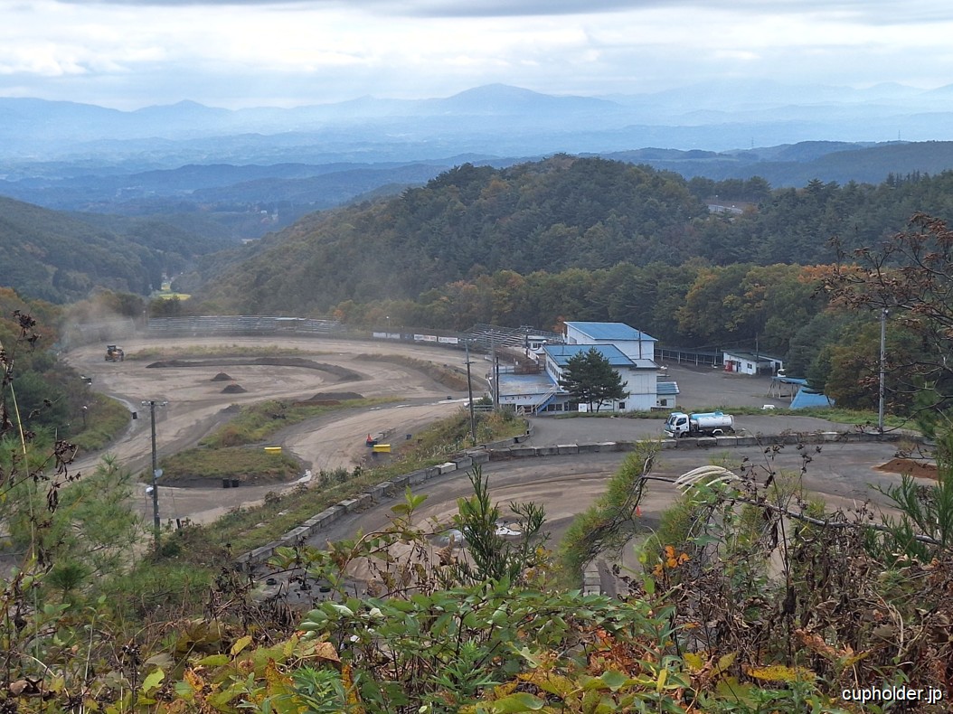 https://cupholder.jp/wp-content/uploads/2025/08/Ebisu-circiut-2024-putovani-7.jpg