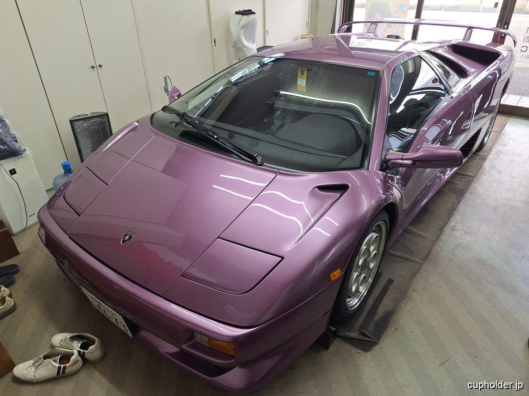 https://cupholder.jp/wp-content/uploads/2025/09/Diablo-Viola-Metallic-SE30-6.jpg