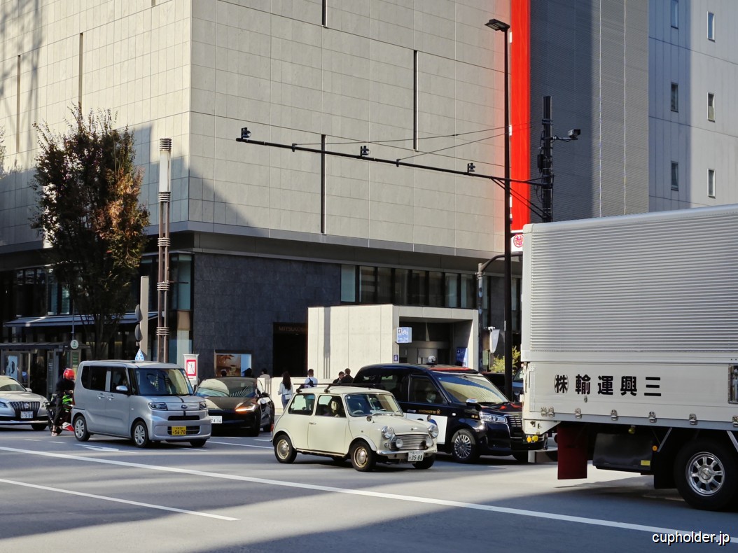 https://cupholder.jp/wp-content/uploads/2025/11/Ginza-Tokyo-9.jpg