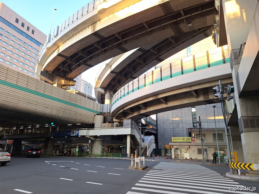 https://cupholder.jp/wp-content/uploads/2025/11/Hakozaki-Junction-2.jpg